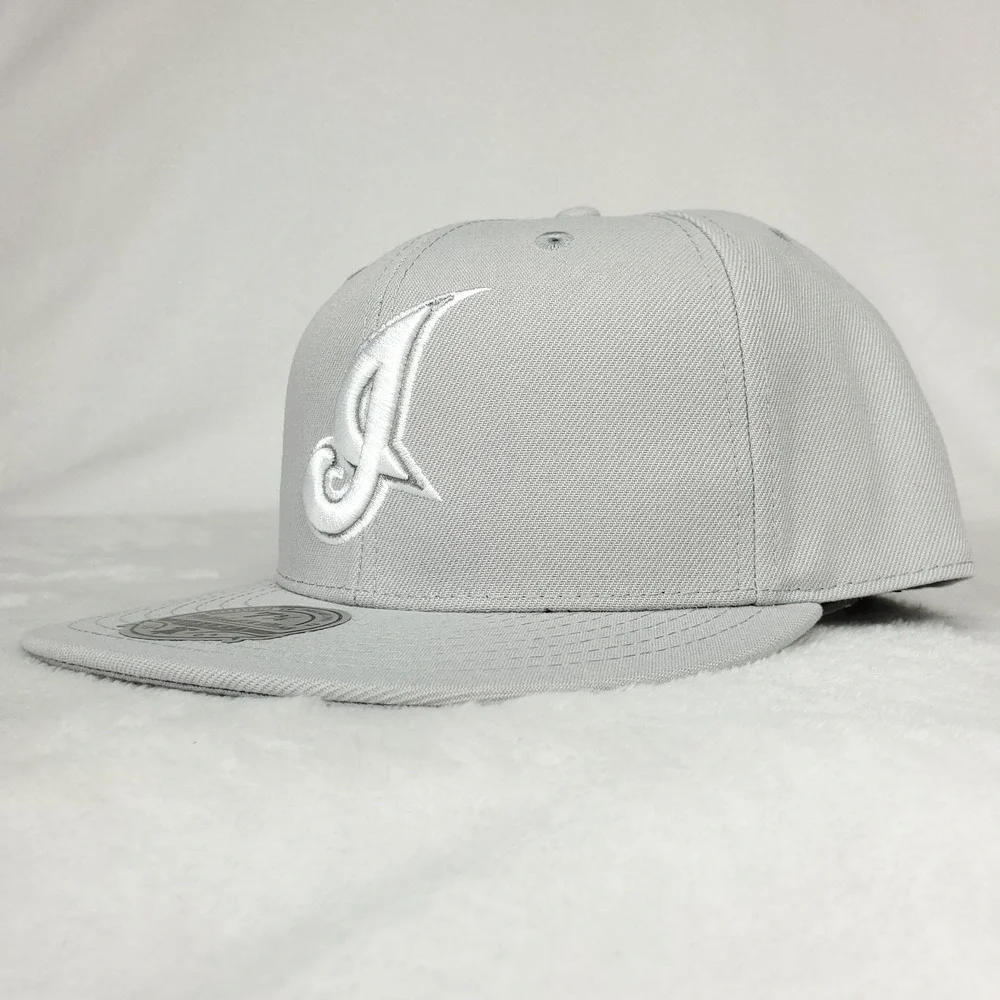 Cleveland Indians Mitchell & Ness MLB‎ Fitted 7 3/4 Liberty Fit Hat Cap Gray NWT